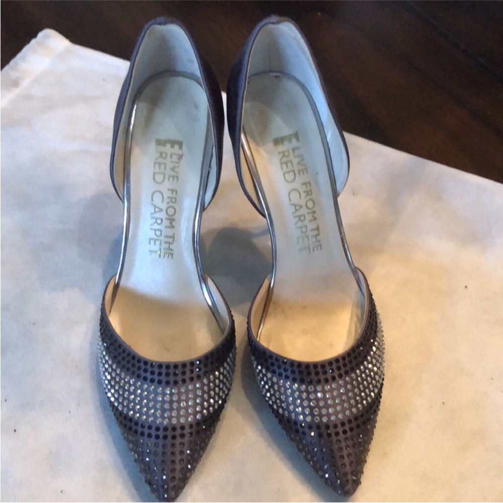 E Live from the red carpet Formal crystal embellished silky fabric high heels